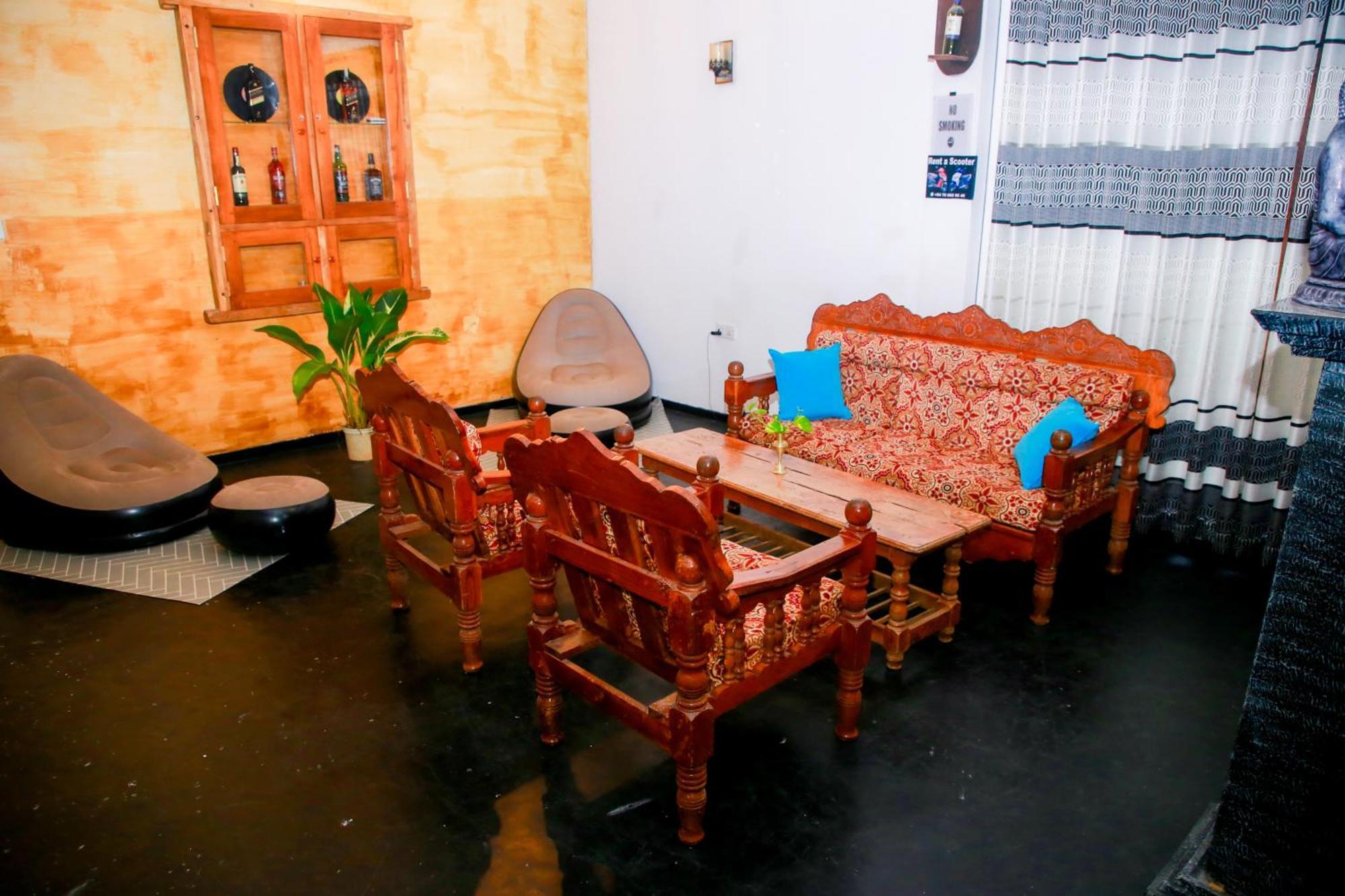 Leo Homestay Dikwella Exterior foto