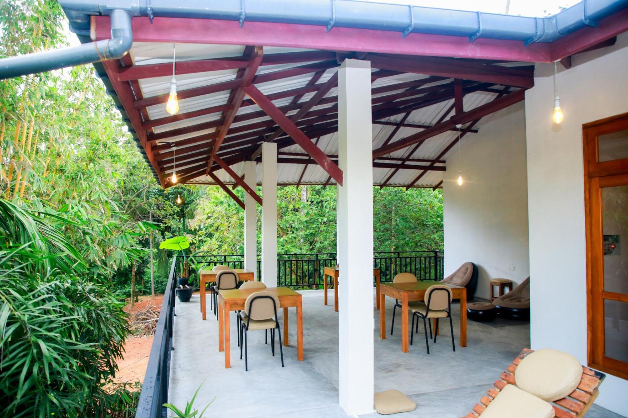Leo Homestay Dikwella Exterior foto